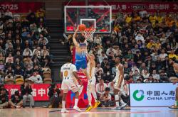 雷速体育官方-关于山西队遭遇困境，队员积极备战下一场比赛的信息