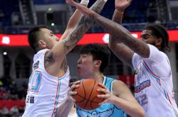 雷速体育电脑版官网下载-天津男篮大胜齐鲁德比，士气高涨