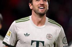 雷速体育电脑版官网下载-曼联翻盘AC米兰，哈里·凯恩送出助攻的简单介绍