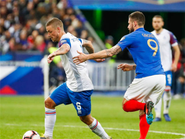 冰岛队逆转俄罗斯,小组赛晋级前景乐观的简单介绍 冰岛队逆转俄罗斯,小组赛晋级前景乐观的简单介绍