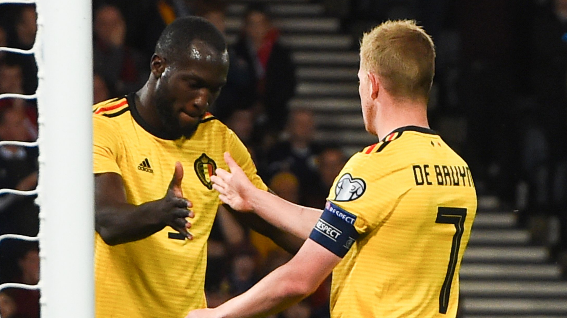 关于秘鲁完胜墨西哥,德布劳内完成帽子戏法的信息 关于秘鲁完胜墨西哥,德布劳内完成帽子戏法的信息