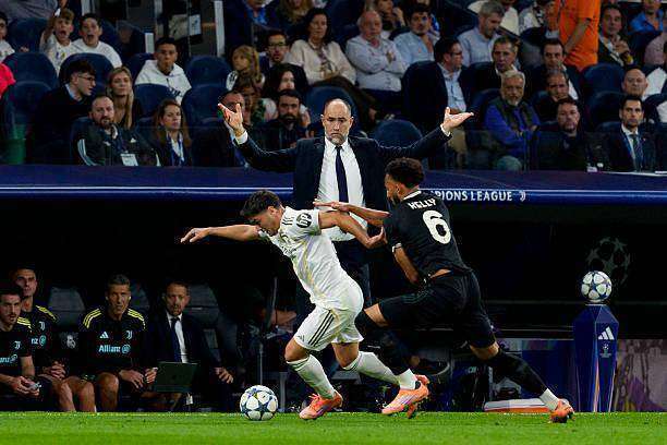 包含德国逆转尤文,奥亚尔萨瓦尔点燃赛场的词条 包含德国逆转尤文,奥亚尔萨瓦尔点燃赛场的词条