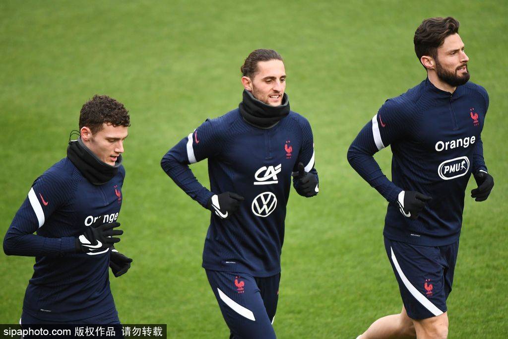 印度队横扫法国队,黄鸭组合高光表现 印度队横扫法国队,黄鸭组合高光表现